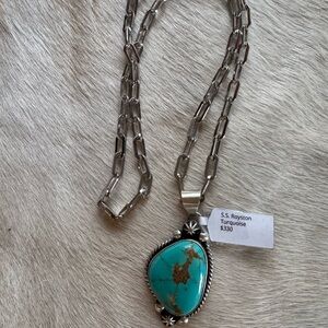 Elegant Sterling Silver Necklace with Turquoise Pendant